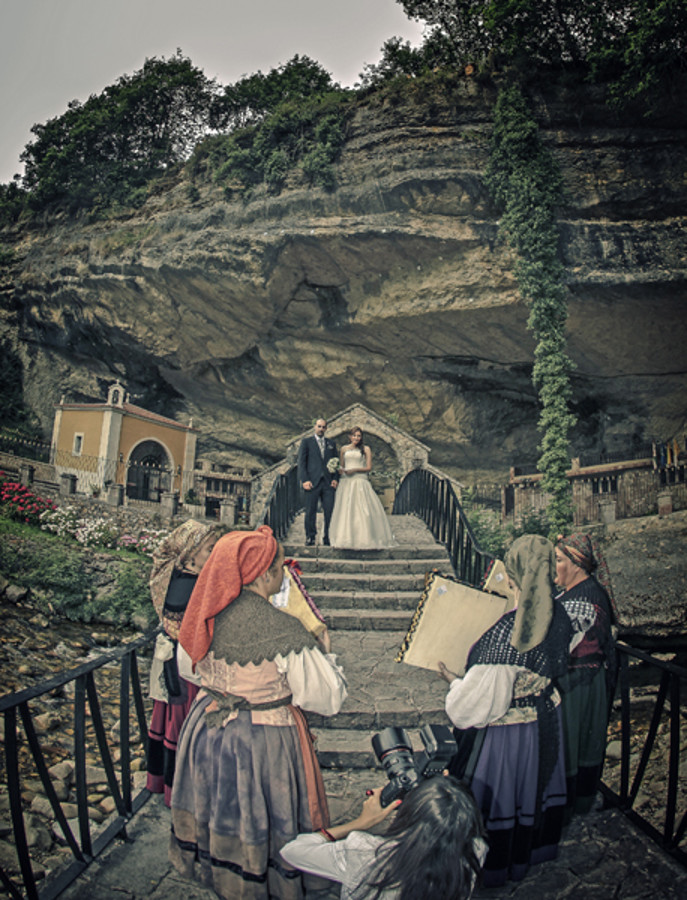 Hevia_fotógrafos_Tamara_Hevia_fotografía_fotografía_de_boda_Boda_en_Cueva_de_Infiesto_26