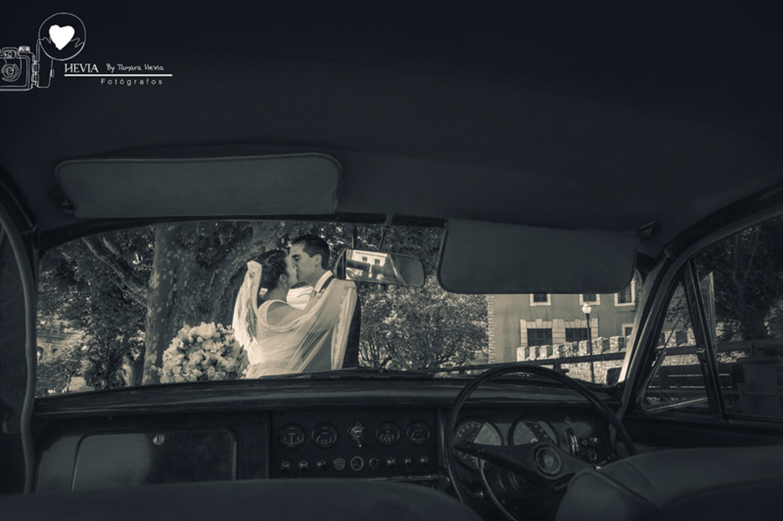 Hevia_fotógrafos_Tamara_Hevia_fotografía_fotografía_de_boda_Boda_en_San_Pedro_Gijón_Boda_Castillo_de_la_Zoreda 12