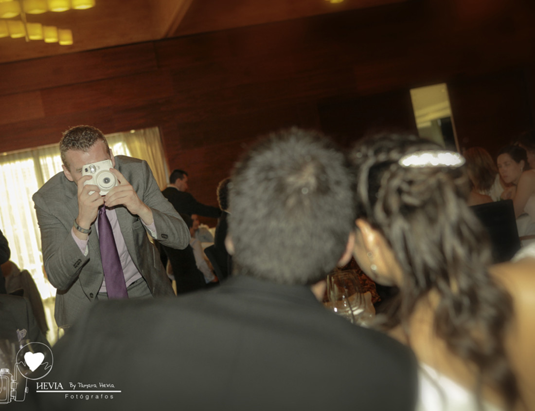 Hevia_fotógrafos_Tamara_Hevia_fotografía_fotografía_de_boda_Boda_en_San_Pedro_Gijón_Boda_Castillo_de_la_Zoreda 15