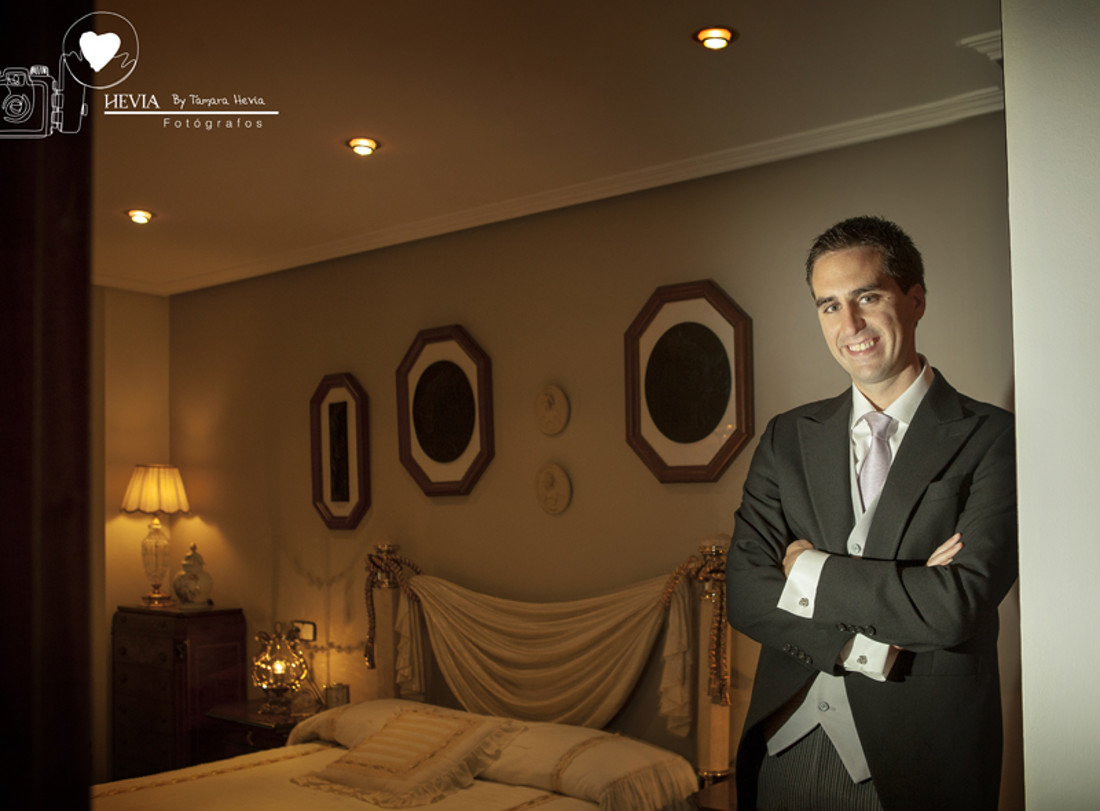 Hevia_fotógrafos_Tamara_Hevia_fotografía_fotografía_de_boda_Boda_en_San_Pedro_Gijón_Boda_Castillo_de_la_Zoreda 22