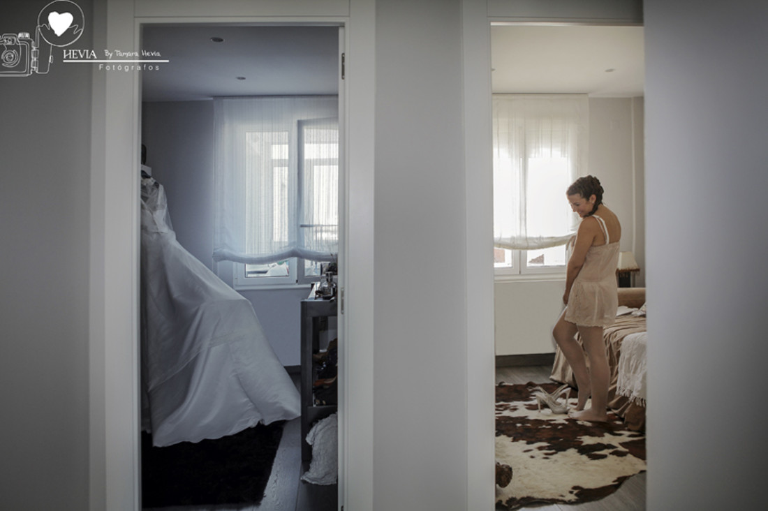 Hevia_fotógrafos_Tamara_Hevia_fotografía_fotografía_de_boda_Boda_en_San_Pedro_Gijón_Boda_Castillo_de_la_Zoreda 24