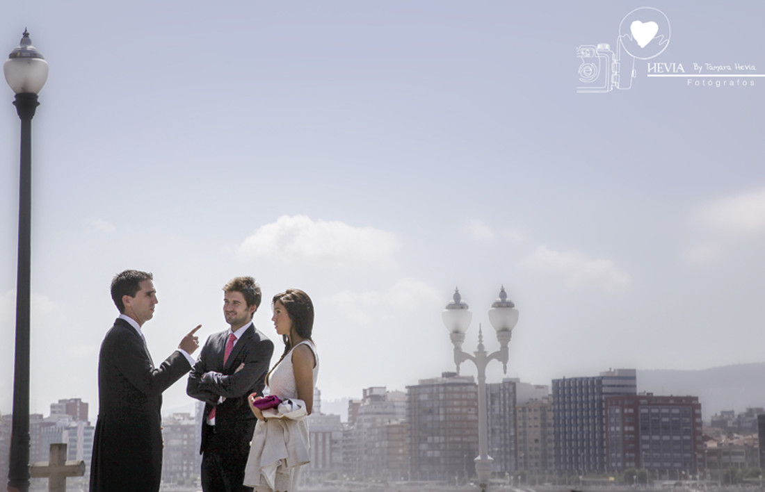 Hevia_fotógrafos_Tamara_Hevia_fotografía_fotografía_de_boda_Boda_en_San_Pedro_Gijón_Boda_Castillo_de_la_Zoreda_53