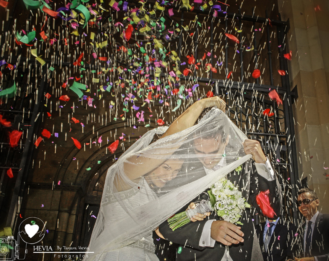 Hevia_fotógrafos_Tamara_Hevia_fotografía_fotografía_de_boda_Boda_en_San_Pedro_Gijón_Boda_Castillo_de_la_Zoreda 6