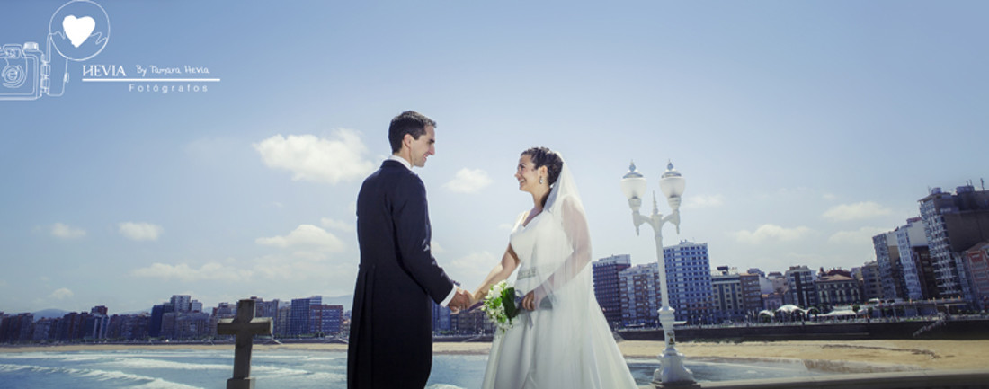 Hevia_fotógrafos_Tamara_Hevia_fotografía_fotografía_de_boda_Boda_en_San_Pedro_Gijón_Boda_Castillo_de_la_Zoreda 8
