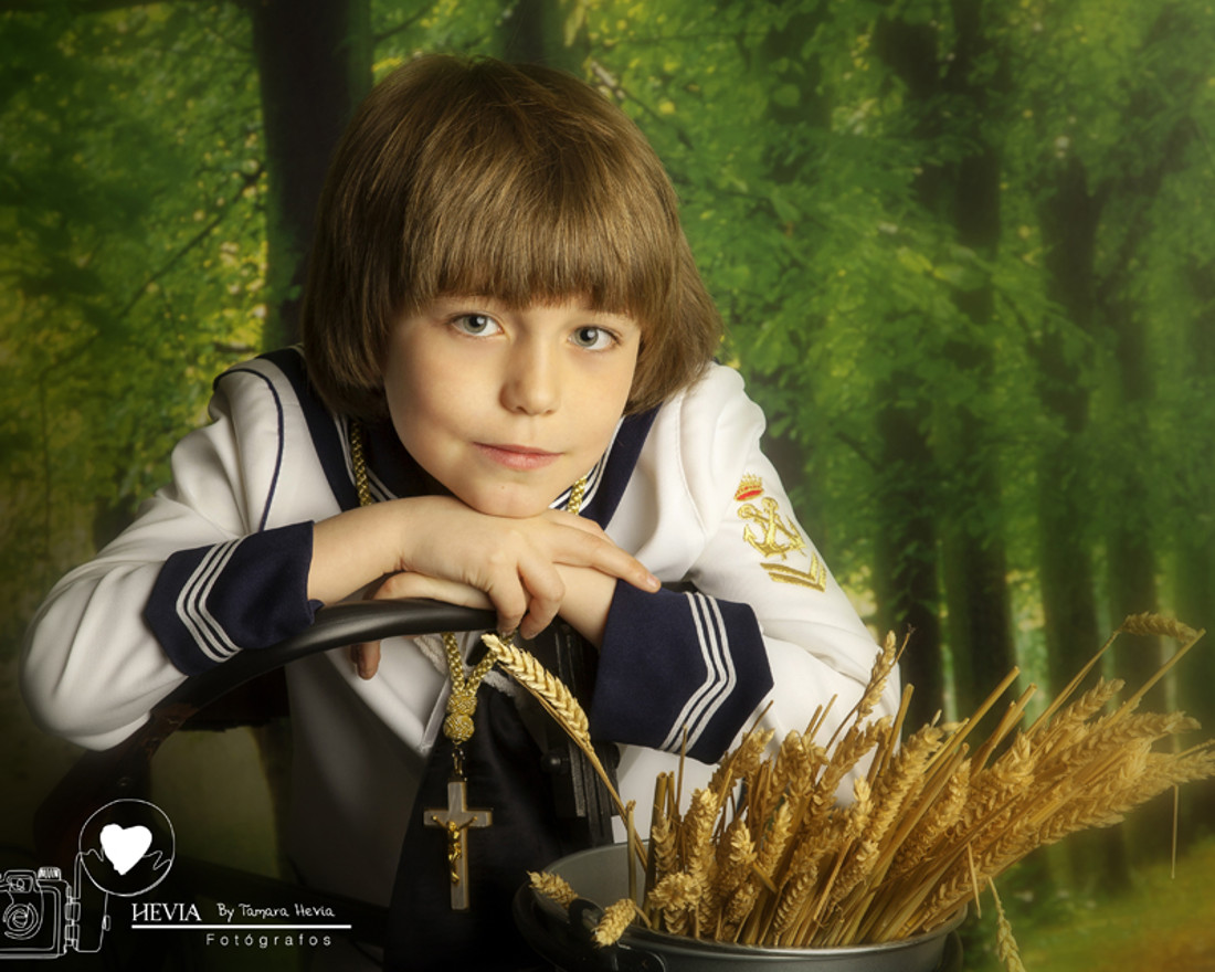 tamara_hevia_hevia_fotografos_arriondas_Fotografía_comunión (4)