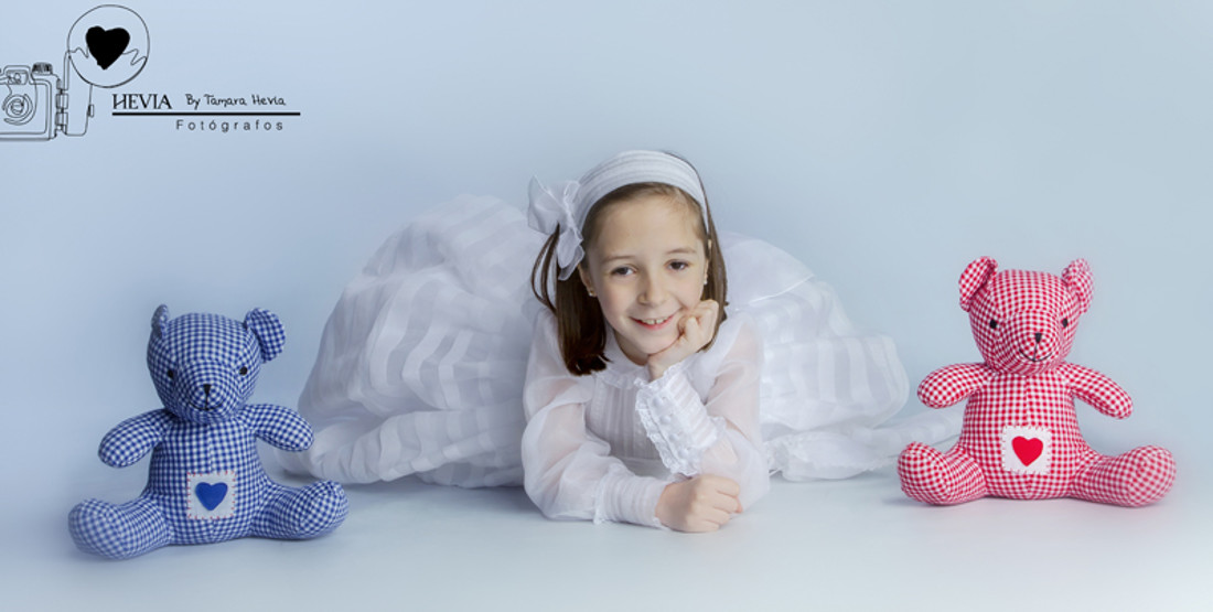 Tamara_Hevia_fotógrafía_Hevia_fotógrafos_Arriondas_estudio_comunión (6)