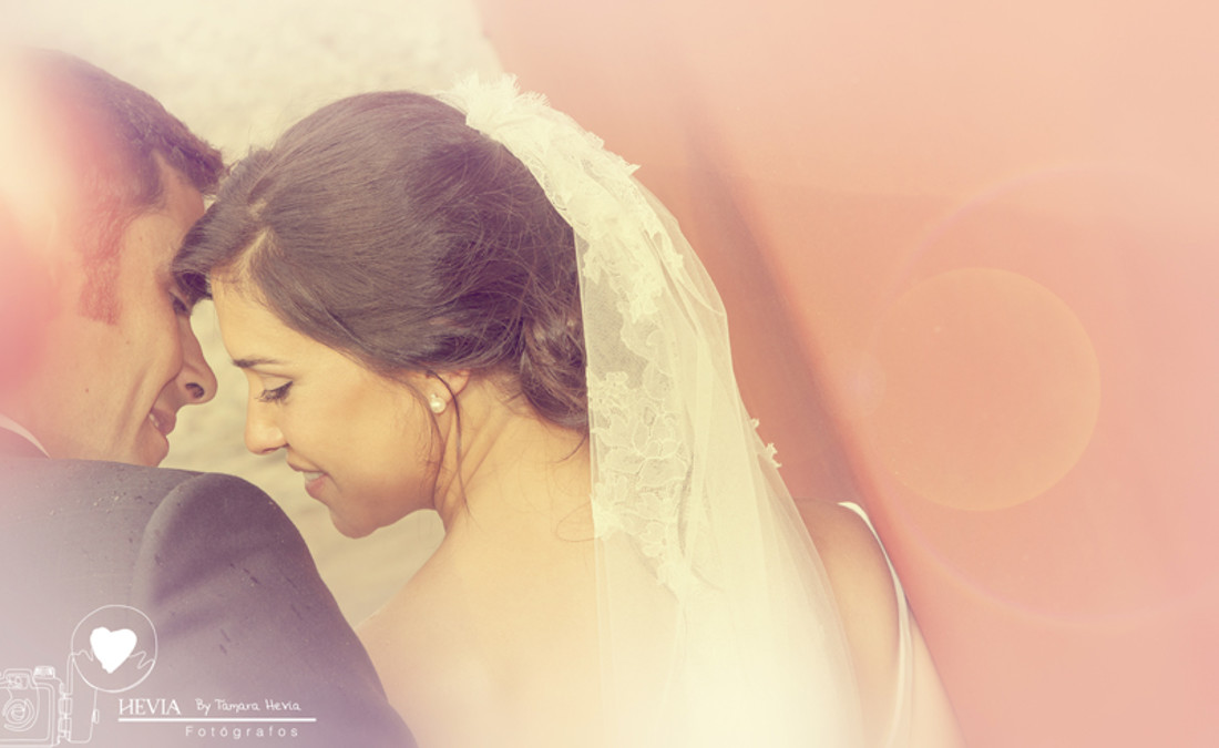 hevia_fotografos_tamara_hevia_fotografia_boda_en_llanes_bodas_asturias_boda_mirador_de_toró_wedding_photo_boda_basílca_de_llanes