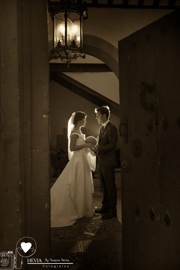 hevia_fotografos_tamara_hevia_fotografia_boda_en_llanes_bodas_asturias_boda_mirador_de_toró_wedding_photo_boda_basílca_de_llanes