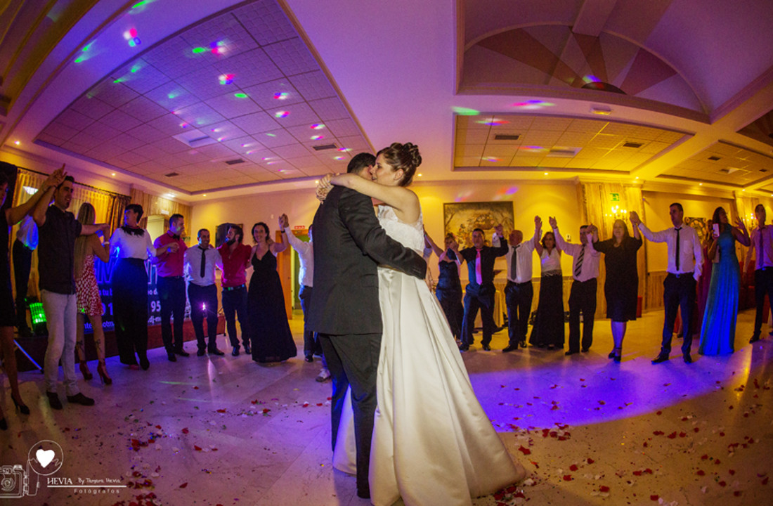 tamara_hevia_fotografía_hevia_fotografos_fotografía_de _bodas_el_pinal_gijón_boda_gijon_asturias