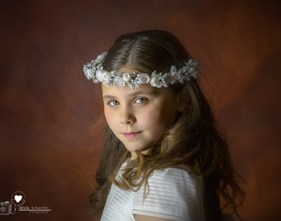 tamara_hevia_fotografia_hevia_fotografos_comunión_fotografia_de_comunion_diferente_comuniones_asturias_arriondas