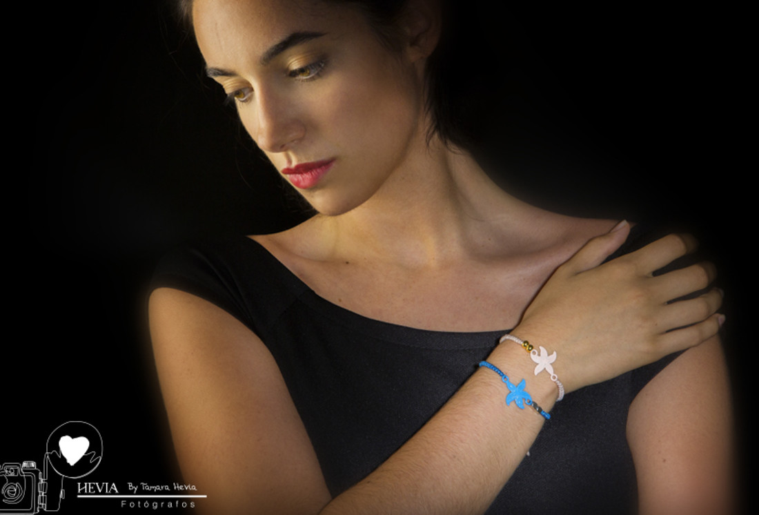 tamara_hevia_fotografia_hevia_fotografos_arriondas_sesion_moda_Un_poquito_de_mi_caprichos_de_armario_aida_de_la_vega_sesion_estudio_joven (12)