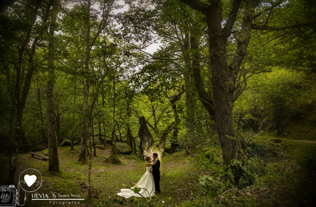 hevia_fotografos_tamara_hevia_fotografa_fotografía_de_boda_asturias_bodas_asturias_cangas_de_onis_finca_villamaria-boda_covadonga (8)