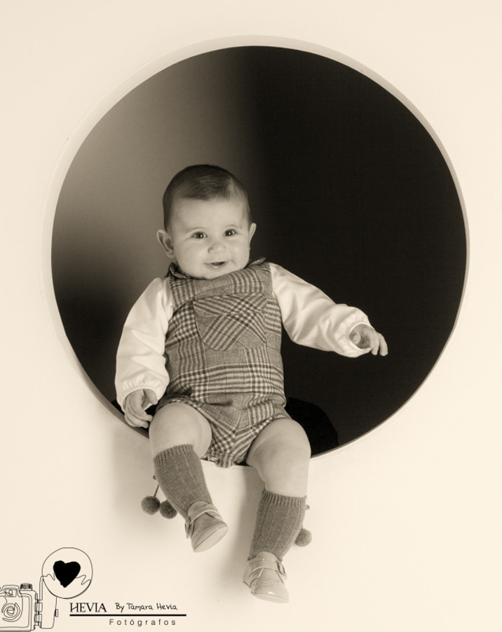 tamara_hevia_fotografia_hevia_fotografos_estudio_niños_fotografia_infantil_fotografos_asturias