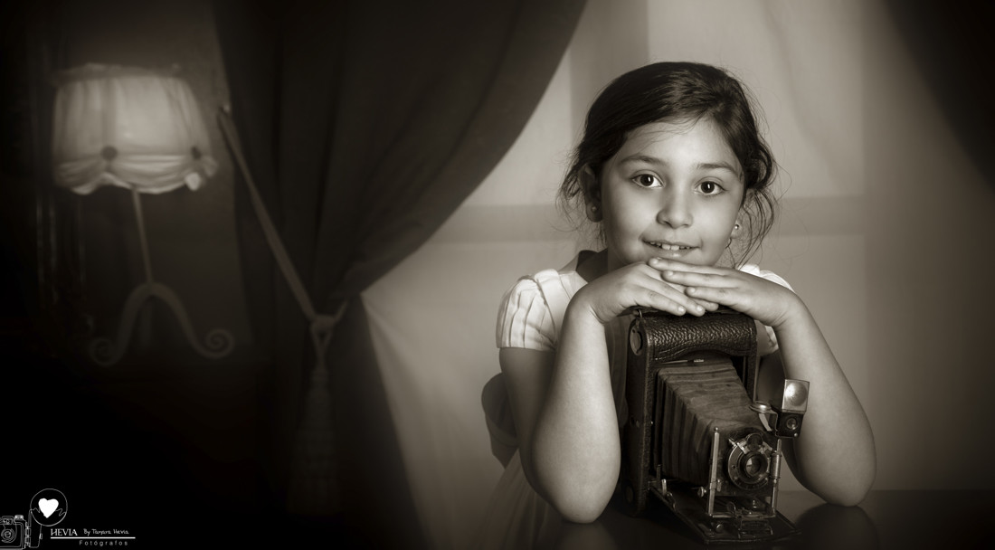 Cayetana by tamihevia-8b